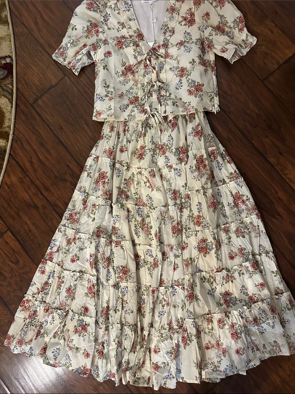 Women’s Cream Floral Tiered Dress Set - Romantic Summer Style